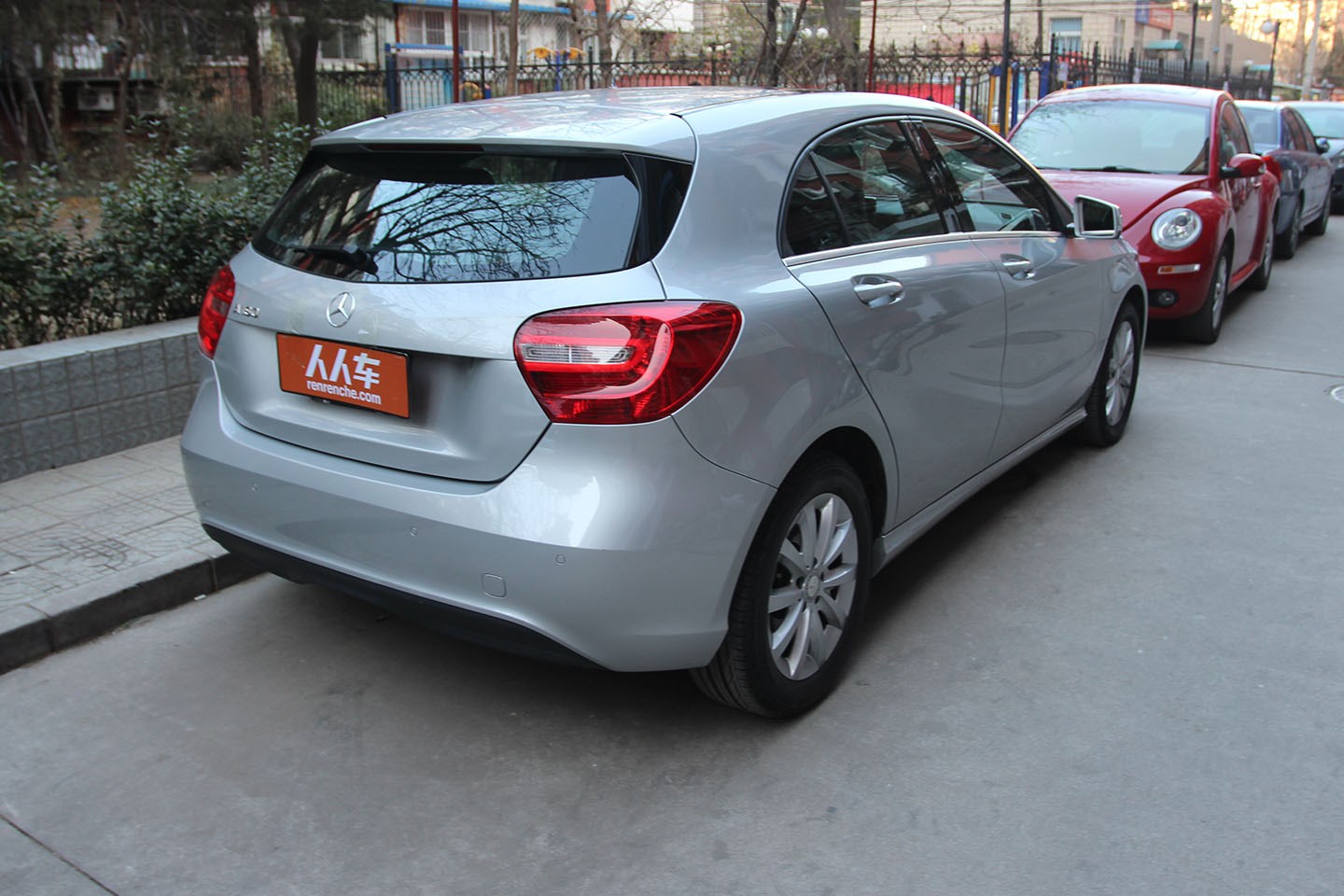 奔驰-a级 2013款 1.6l a180 时尚型